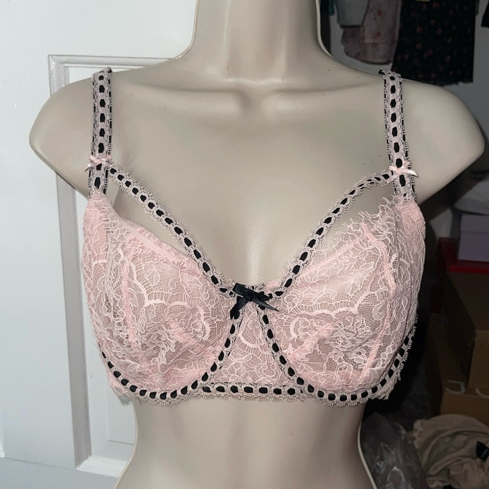 Victoria secret bra